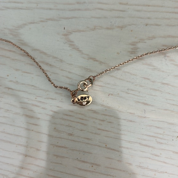 Ann Taylor LOFT Gold Circle Necklace - Picture 4 of 6